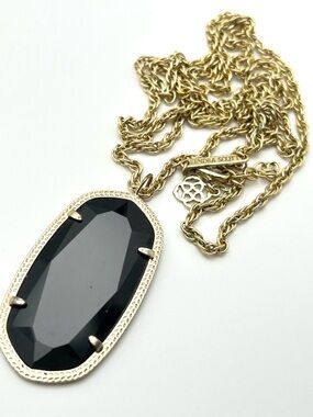 Kendra Scott Reid Black Pendant Necklace